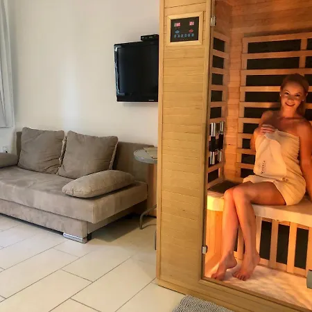 Mandula Apartman Cegléd Extérieur photo