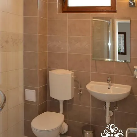 Mandula Apartman Cegléd Extérieur photo