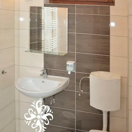 Mandula Apartman Cegléd Extérieur photo