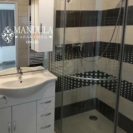 Mandula Apartman Cegléd Extérieur photo